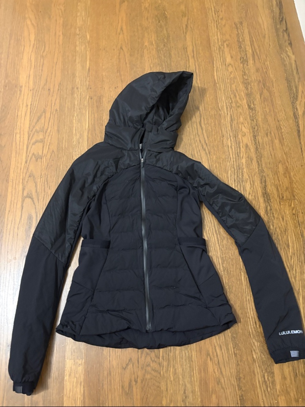 lululemon athletica Black Down for It All Jacket size 8